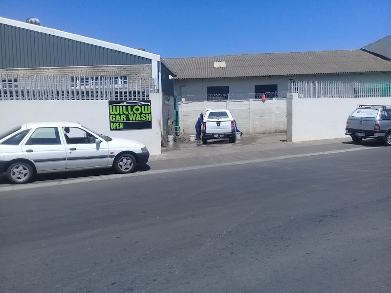 Willow Car Wash - Photo 2